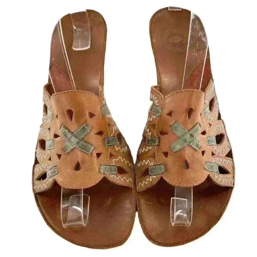 Nurture womens sandals size 8 tan green leather tribal woven